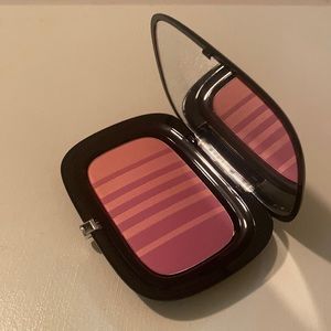 Marc Jacobs air blush